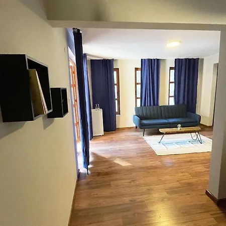 Orlova Skala Holiday Village 2* Lopyan